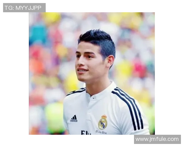 昔日足球场上的绝世颜值明星排名盘点与回顾